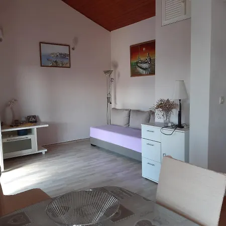Apartment Mirjana Vodice