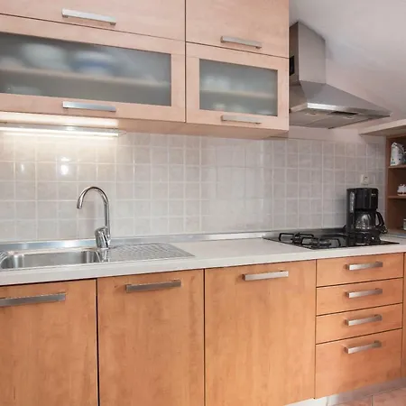 Apartment Mirjana *