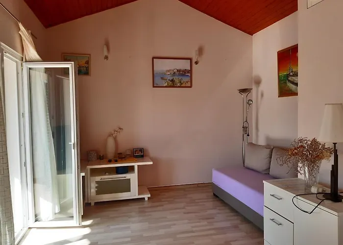Apartamento Mirjana *