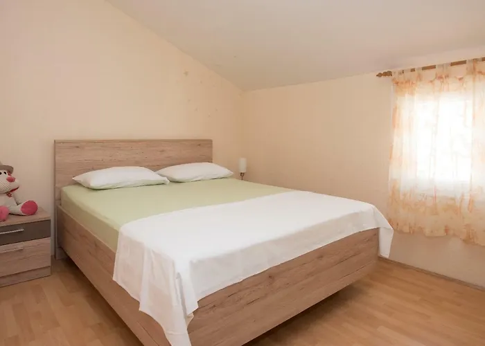 Mirjana Apartamento *